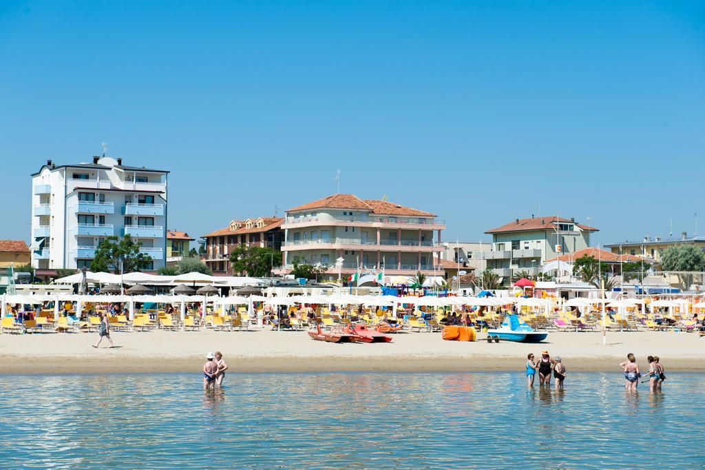 Albergo Villa Mauri Rimini Ngoại thất bức ảnh