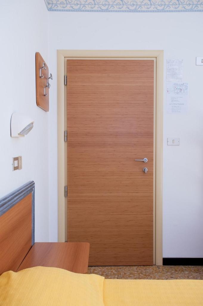Albergo Villa Mauri Rimini Ngoại thất bức ảnh