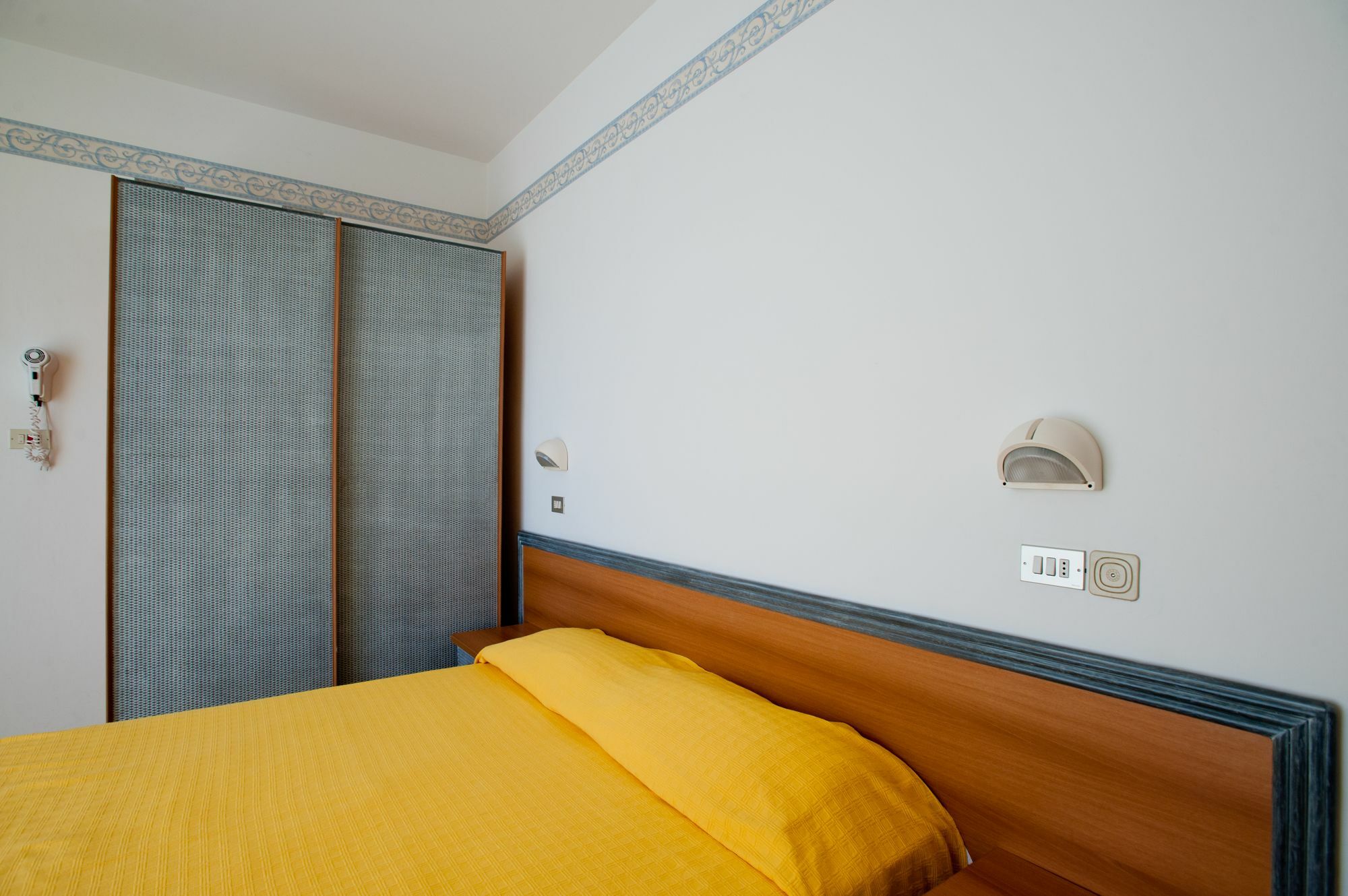 Albergo Villa Mauri Rimini Ngoại thất bức ảnh