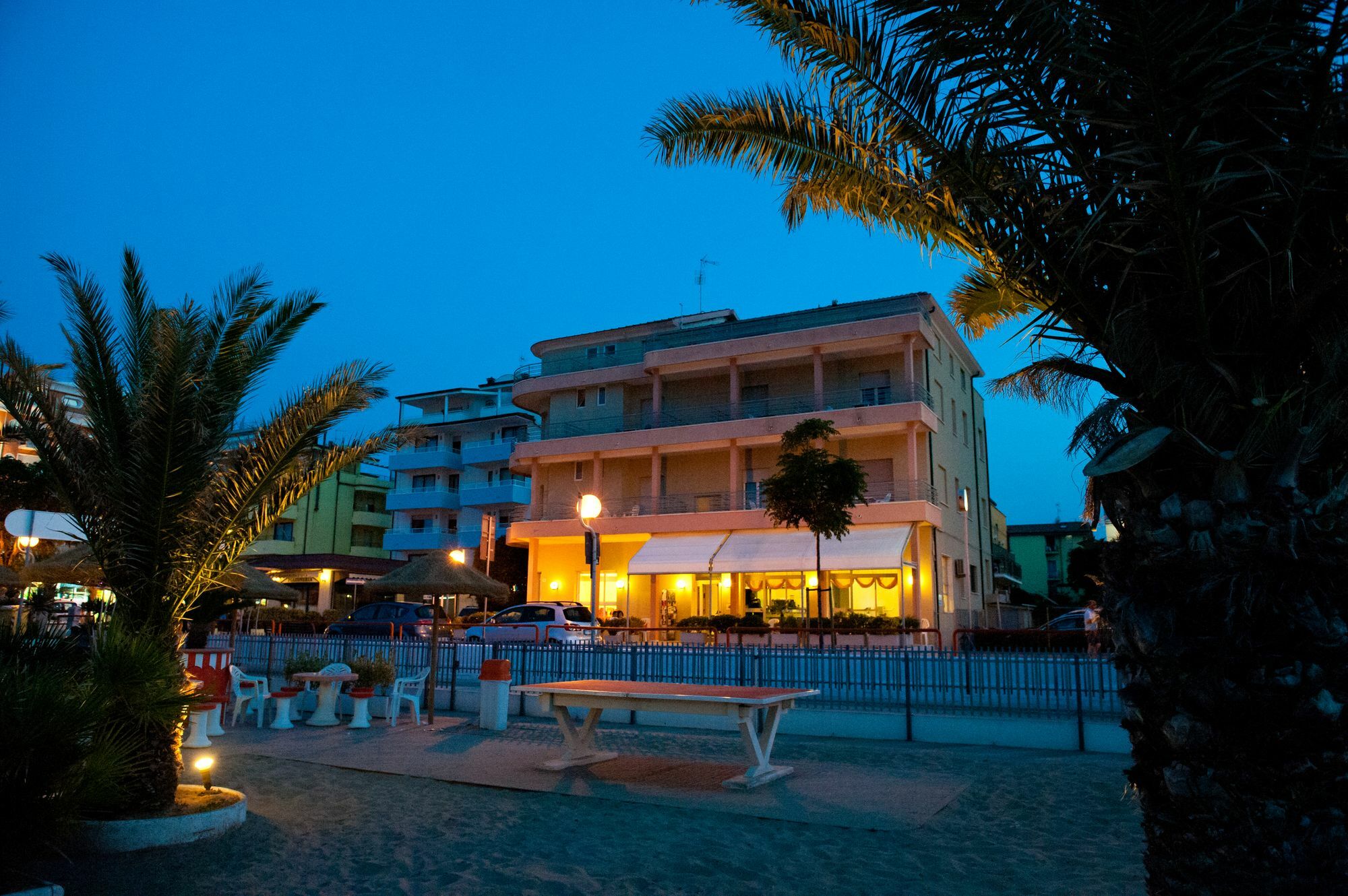 Albergo Villa Mauri Rimini Ngoại thất bức ảnh